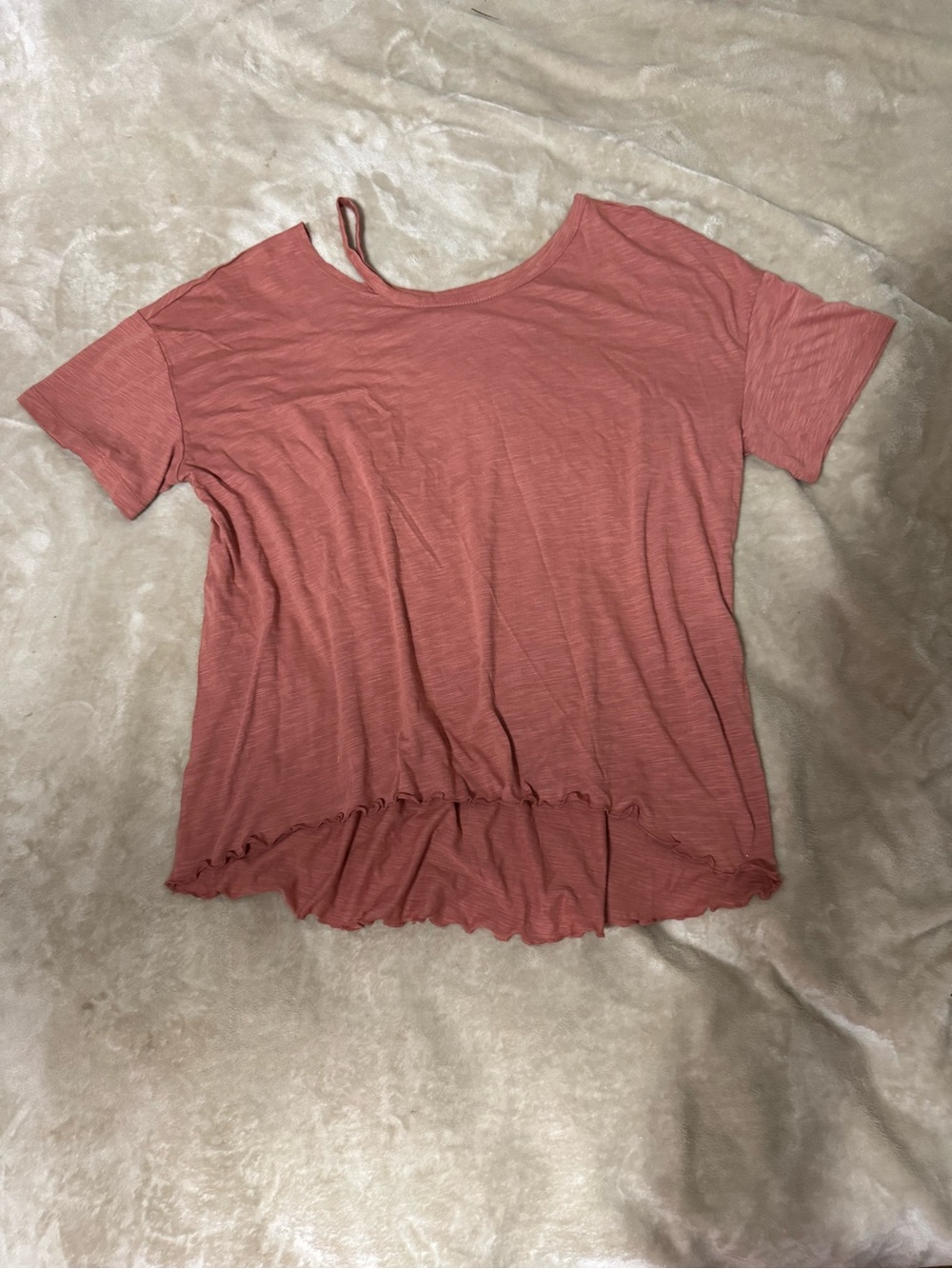 Relaxed Scoop Neck Short Sleeve Top in Dusty Rose